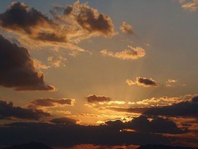 きららビーチ焼野からの夕陽3.jpg