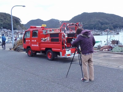 ほっちゃテレビさんと消防車.jpg