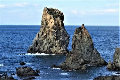 カモメ岩・十六羅漢1.jpg