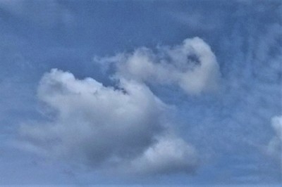不思議な雲1.JPG