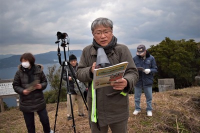 伊藤さんマグマの青海島説明.jpg