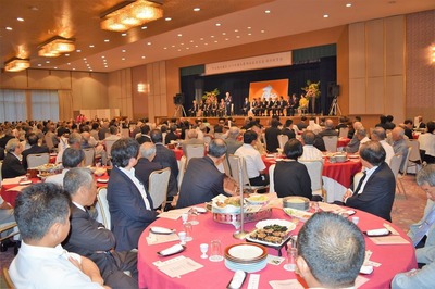 会場内1.jpg