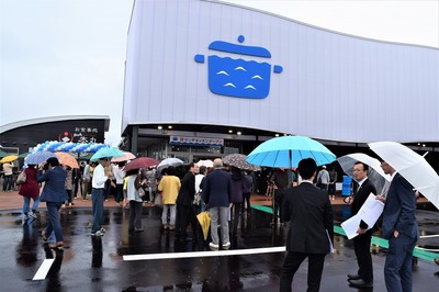 入店待ち.jpg
