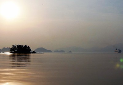 大日比弁天島と飛鳥U.jpg