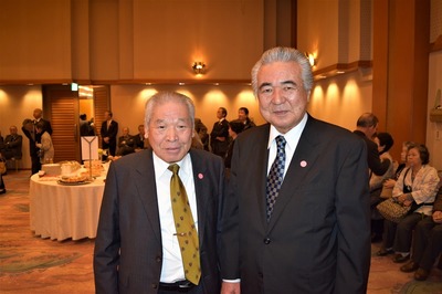 大谷山荘社長と知人の方.jpg