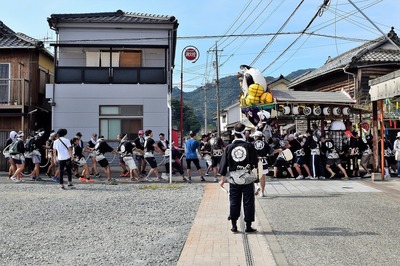 山車巡行3.jpg