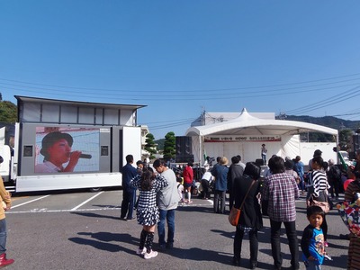 新宅由貴子ライブ2.jpg
