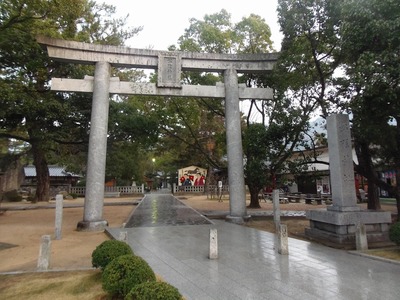 松陰神社一の鳥居.jpg