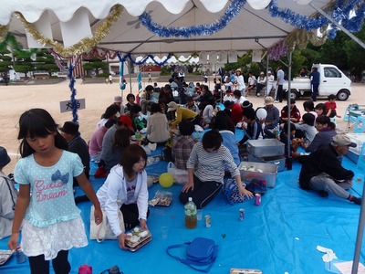 楽しい昼食4.jpg