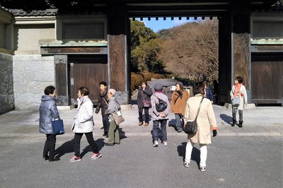 毛利氏庭園を後に3.jpg