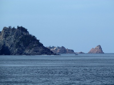 海上アルプス青海島・筍岩.jpg