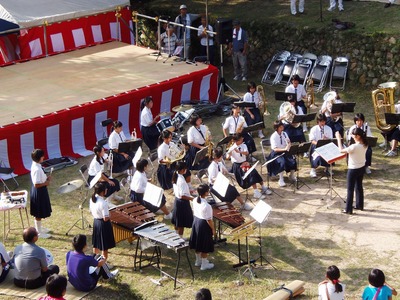 深川中学校ブラスバンド演奏1.jpg