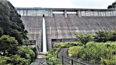湯免ダム.jpg