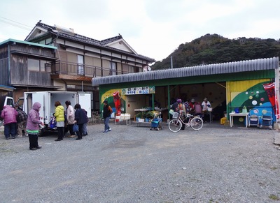 田ノ浦おげんき朝市.jpg