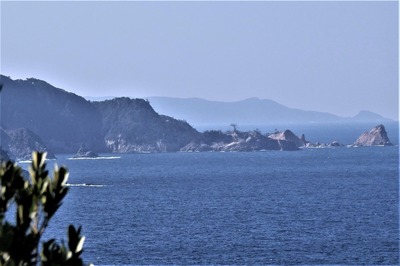 筍岩と川尻岬.jpg