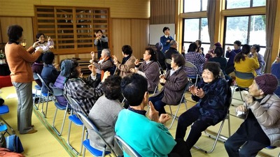 脳トレ・手3.jpg