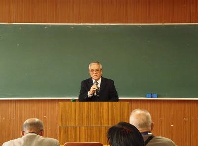 藤井会長挨拶.jpg