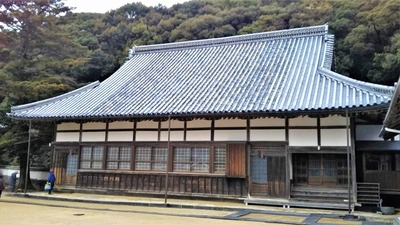 西圓寺本堂.jpg