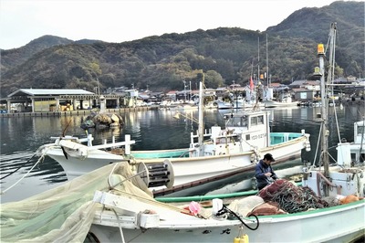 野波瀬漁港3.jpg