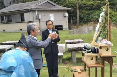 長門市観光コンベンション協会の光永忠由副会長・玉串奉奠.jpg