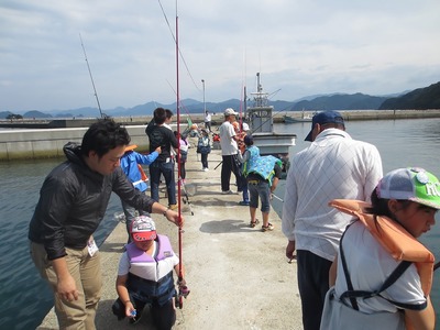 防波堤魚釣り1.jpg