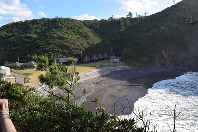 青海島キャンプ村・船越の浜.jpg