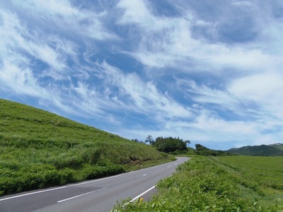 青空・雲とグリーン1.jpg
