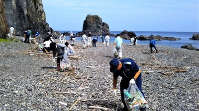 静が浦海岸清掃2.jpg