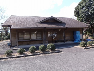 高山オートキャンプ場・管理棟.jpg